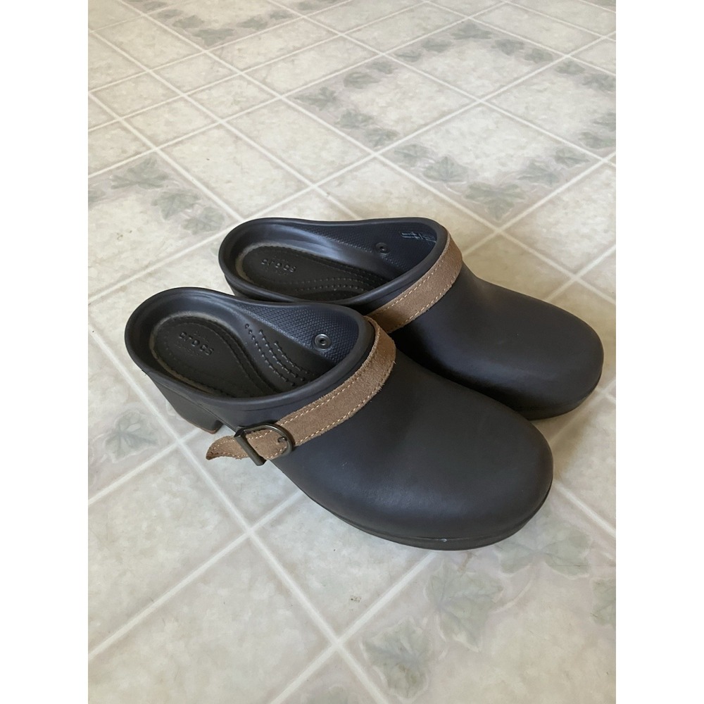 Crocs Brown Heeled Clogs Mules Women's Size 7 Slip-On Shoes Comfort Strap